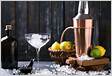 5 aplicações do zimbro do gin ao perfume e à arte do bonsa